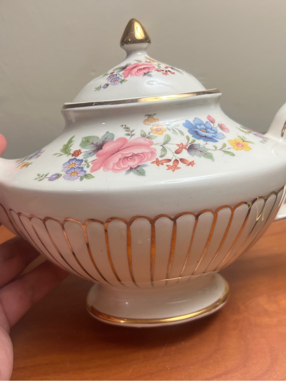 Floral Tea Pot - Picture 2 of 8